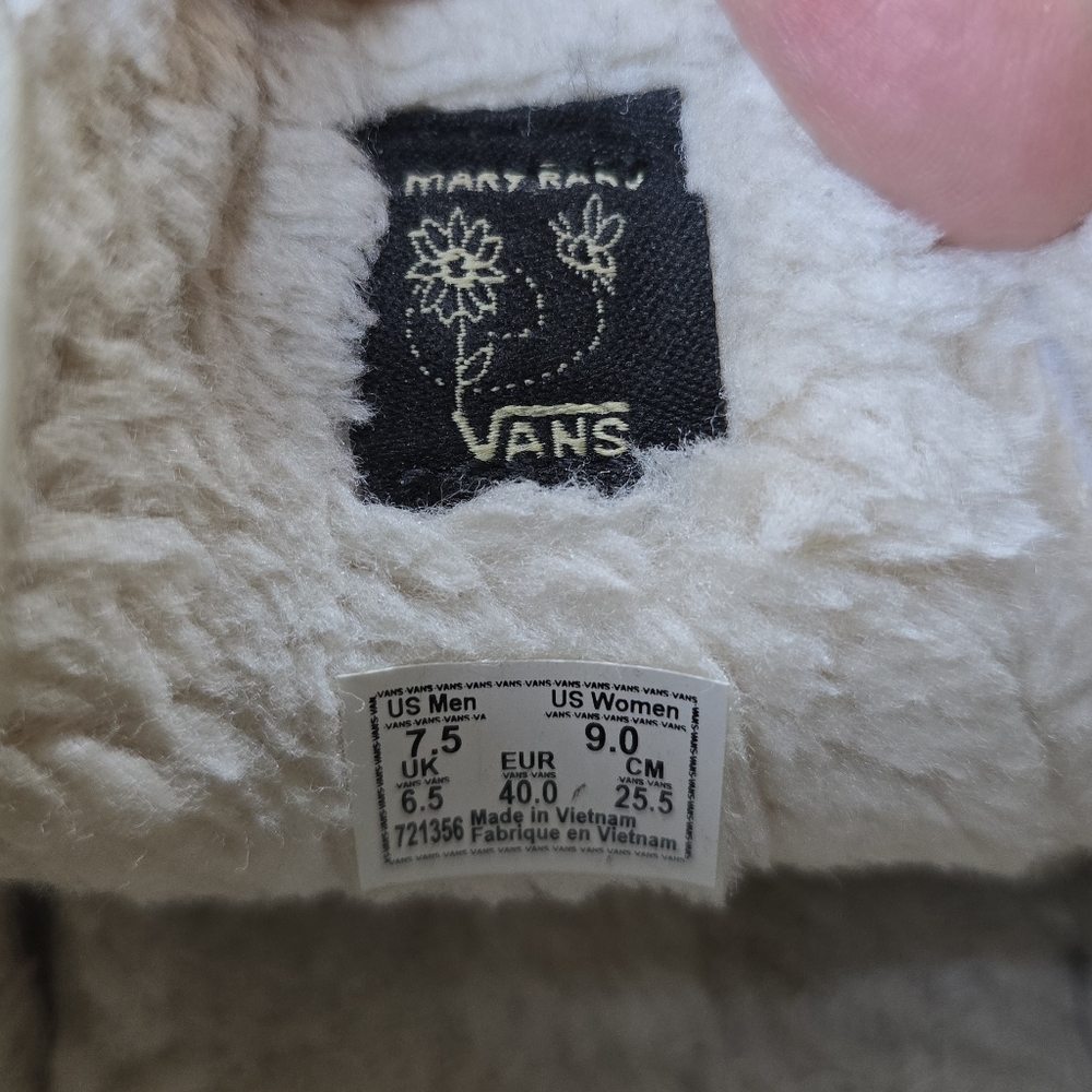 Vans Sage Green Slip-On Mid MTE Boots - Mary Rand Marshmallow - Picture 7 of 8